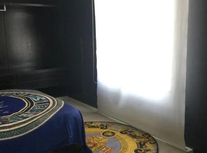 Last Minute Garden And Jacuzzi,the Gorgeus !adult Only Apartmán La Spezia