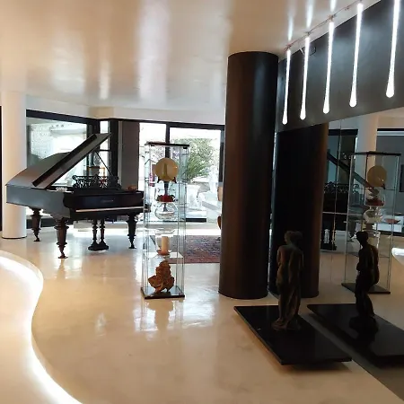 Апартаменти Last Minute Garden And Jacuzzi,the Gorgeus !adult Only Ла-Спеція