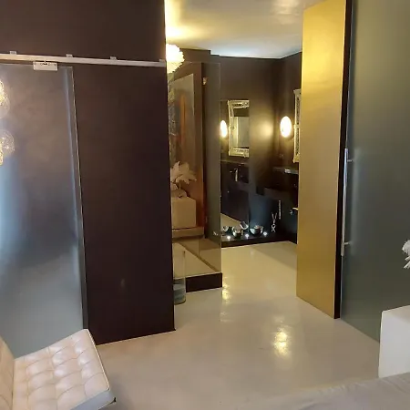 Daire Last Minute Garden And Jacuzzi,the Gorgeus !adult Only