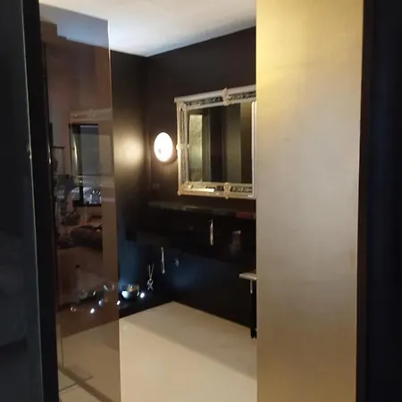 Last Minute Garden And Jacuzzi,the Most Gorgeus !adult Only Apartment