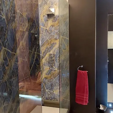Apartment Last Minute Garden And Jacuzzi,the Most Gorgeus !adult Only *