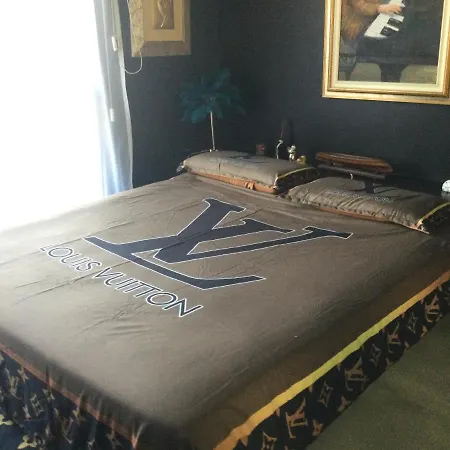 Last Minute Garden And Jacuzzi,the Gorgeus !adult Only *