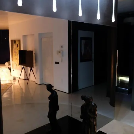 Apartman Last Minute Garden And Jacuzzi,the Gorgeus !adult Only