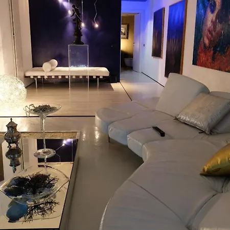 Last Minute Garden And Jacuzzi,the Most Gorgeus !adult Only Apartment
