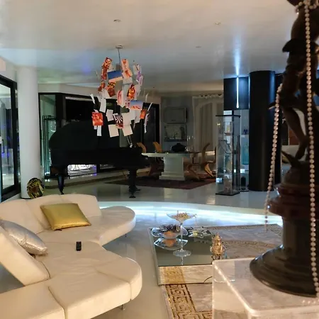 Last Minute Garden And Jacuzzi,the Gorgeus !adult Only * Ла-Спеція