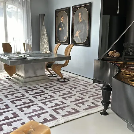 Апартаменти Last Minute Garden And Jacuzzi,the Gorgeus !adult Only Ла-Спеція