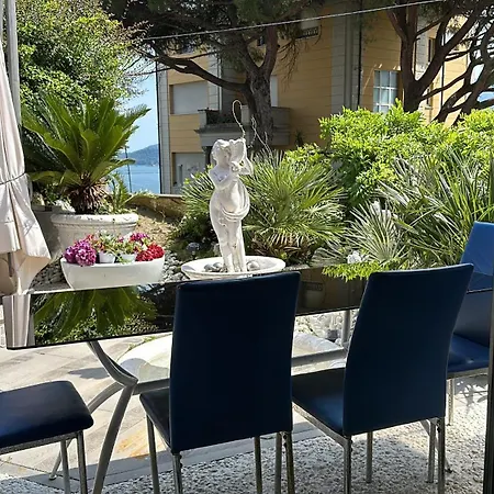 Апартаменти Last Minute Garden And Jacuzzi,the Gorgeus !adult Only