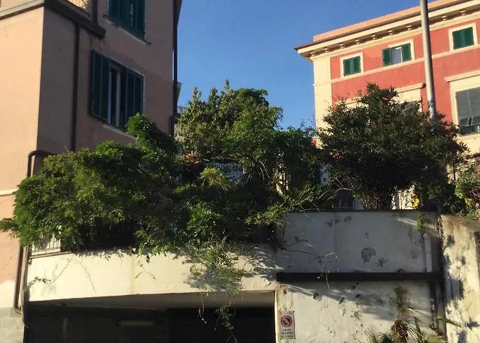 Last Minute Garden And Jacuzzi,the Gorgeus !adult Only Apartment La Spezia